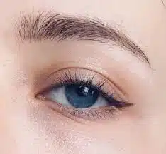 ترند آرایش تابستان- خط چشم نازک - آرایش  تابستان 