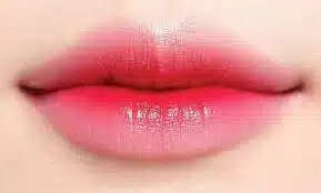 مدل رژ لب کره ایی-ترند آرایش تابستان