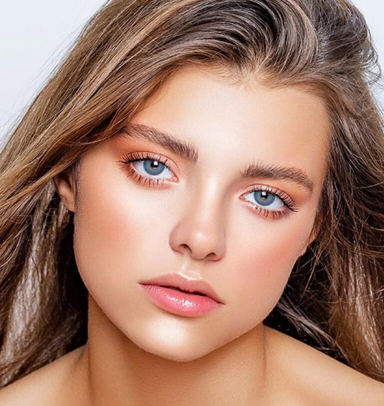 Summer-Makeup-Trends-2022-Natural-Flush-Look
