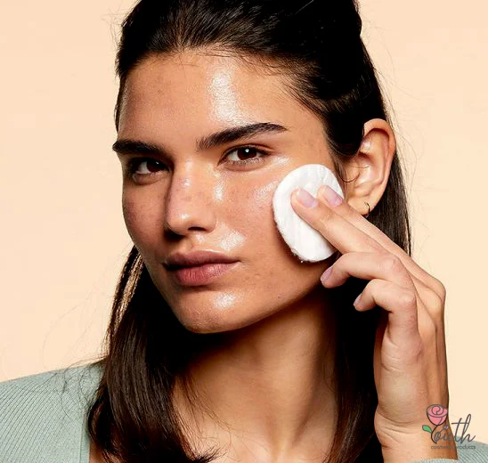 تونر-شفاف-کننده-پوست-پیوراسکین-اوریفلیم-حجم-150-میل-PURE-SKIN-Clarifying-Toning-Solution-Oriflame-3-600x600-1-1.webp تونر شفاف کننده پوست پیوراسکین اوریفلیم - Image 3